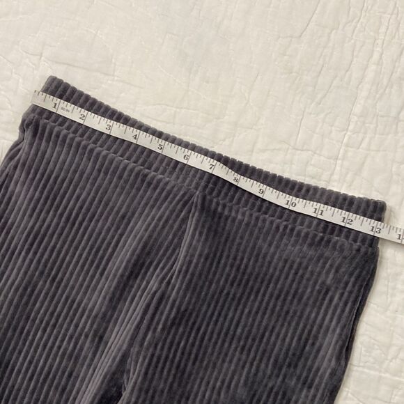 NWT Aerie Ribbed Flare Leg Gray Leggings size Small - Picture 7 of 8